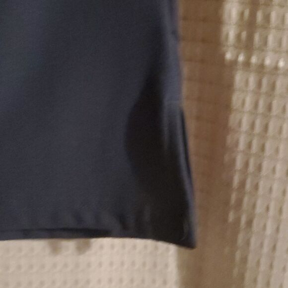 ELLE SHORT SLEEVE  GREY UNIFIRM SCRUB S - Picture 7 of 7